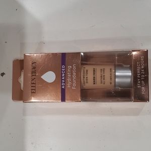 Ellen Tracy Advanced Hydrating Foundation 24 hour Stay Warm Ivory
